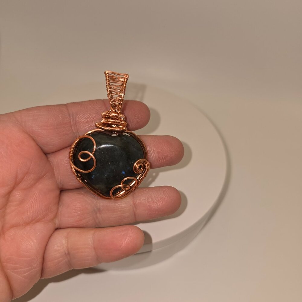 Copper Wire Wrapped Labradorite Heart Pendant - Picture 9 of 10